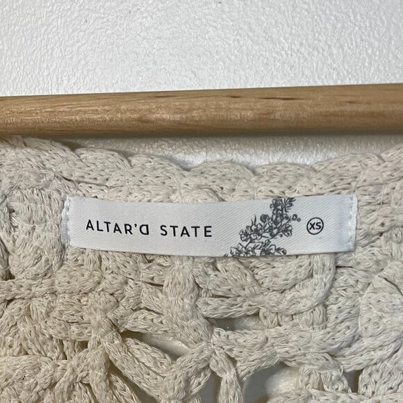 Altar'd State Crochet tank-top - Picture 3 of 5